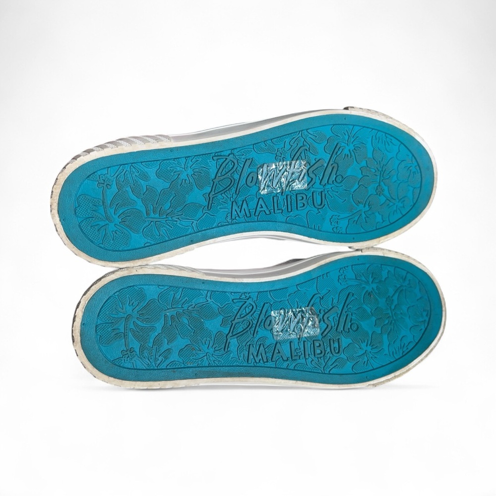 Willa Sneaker by Blowfish - Picture 4 of 4